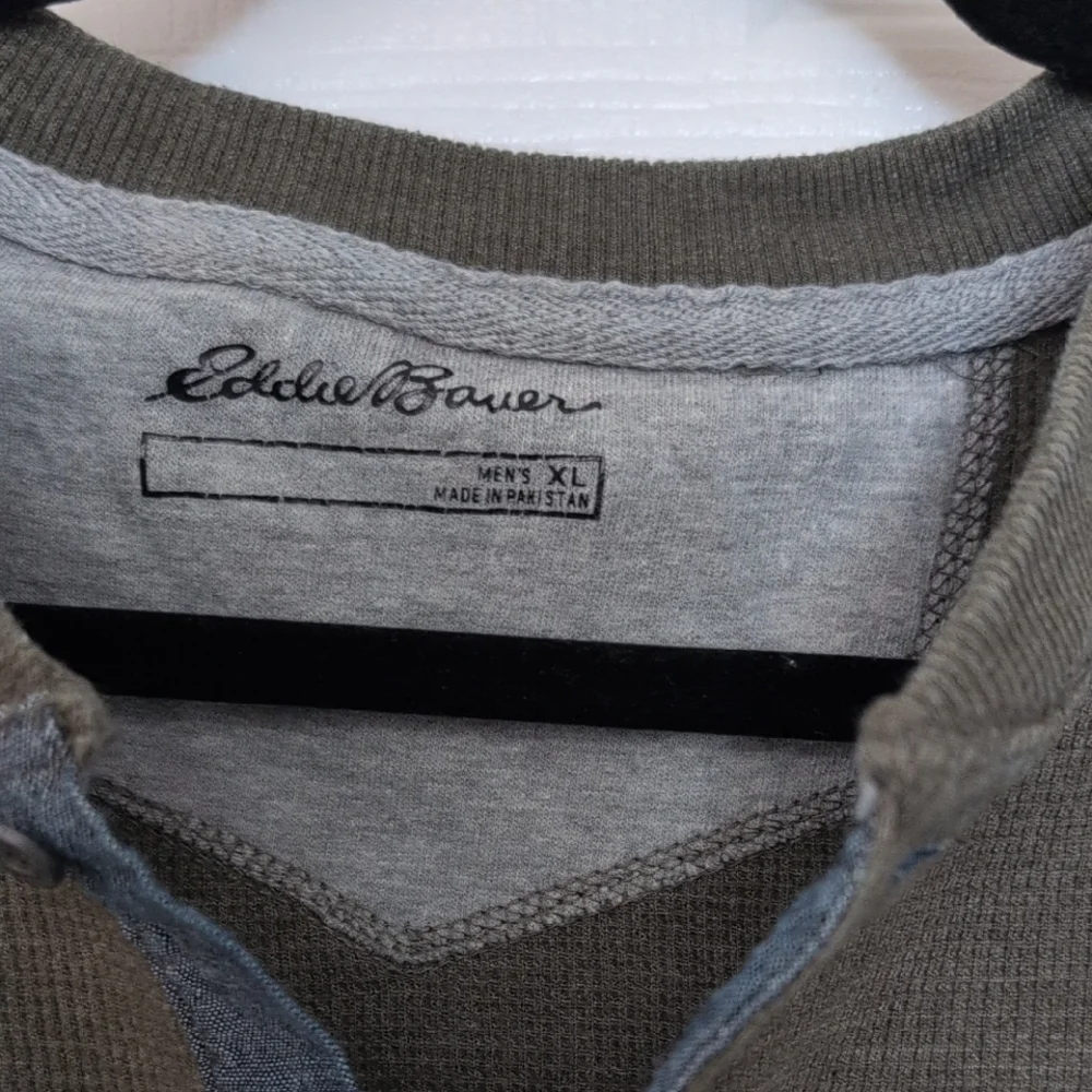 Eddie Bauer Men's Olive Crewneck Sweater - Picture 2 of 4